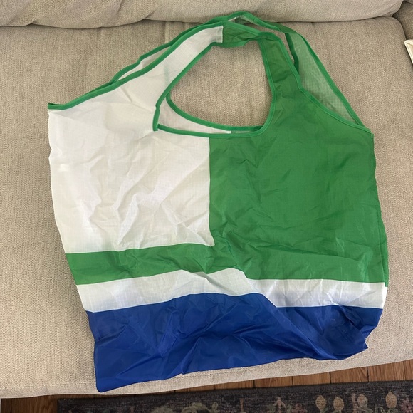 Tory Sport reusable nylon tote bag - Picture 2 of 2